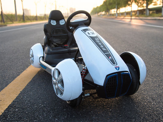 3〜12歳 電気ゴーカート 遠隔操作の乗用車 最大荷重30kg