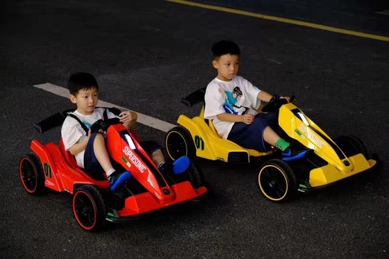 PP 素材 双方向駆動駆動機能のカートカーで子供用の12V電動ドライブ