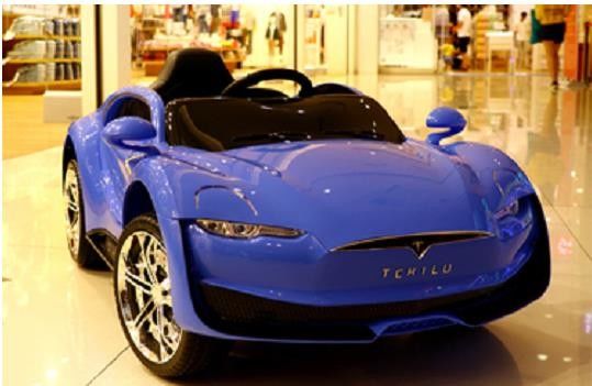 2023年 電気自動車 12V 4輪 2人乗り