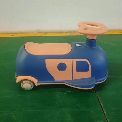 緑色 プラスチック グレード ハッピー ベビー バランス 車 子供 の 玩具 車に乗る 直接 割引