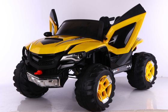 12V プラスチックの四輪駆動 多機能 玩具車に乗る MP3 機能 子供向け