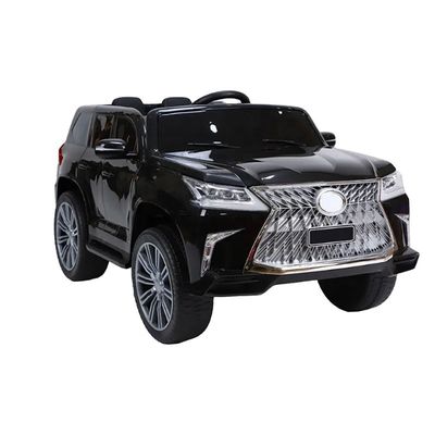 12V バッテリー 搭載 電気 車 に 乗っ て いる 子供 たち
