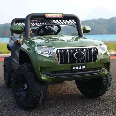 子供のためのホット4輪おもちゃ車 1人の上に座れる バッテリー駆動小型車 子供