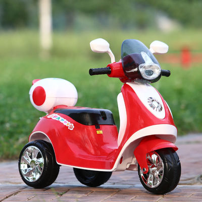 G.W.N.W 6.5 KGS/5.5 KGS 華麗なライトとバッテリーを持つベビーカラーアニメ三輪車