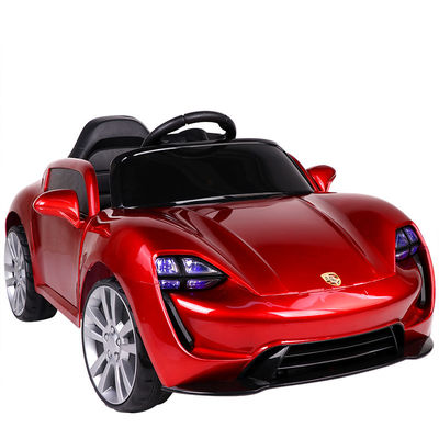 プラスチック製の子供 電気自動車をリモコンで運転 3-6歳 6V4.0AH*2 バッテリー