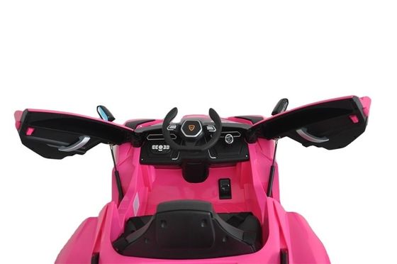 115*63*48cm サイズ 5歳児のための電気乗用車 幼児教育とリモコン