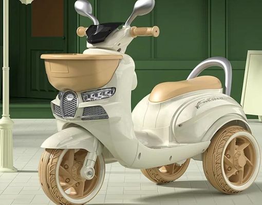モデル6v 電動モーターサイクルのおもちゃ 子供用車 5歳から7歳まで PPプラスチックタイプ