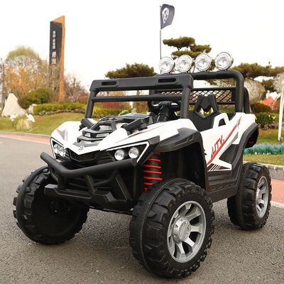 CE GCC 認証 12V 電動 UTV キッズ リモコンと2人乗り163pcsの車に乗る